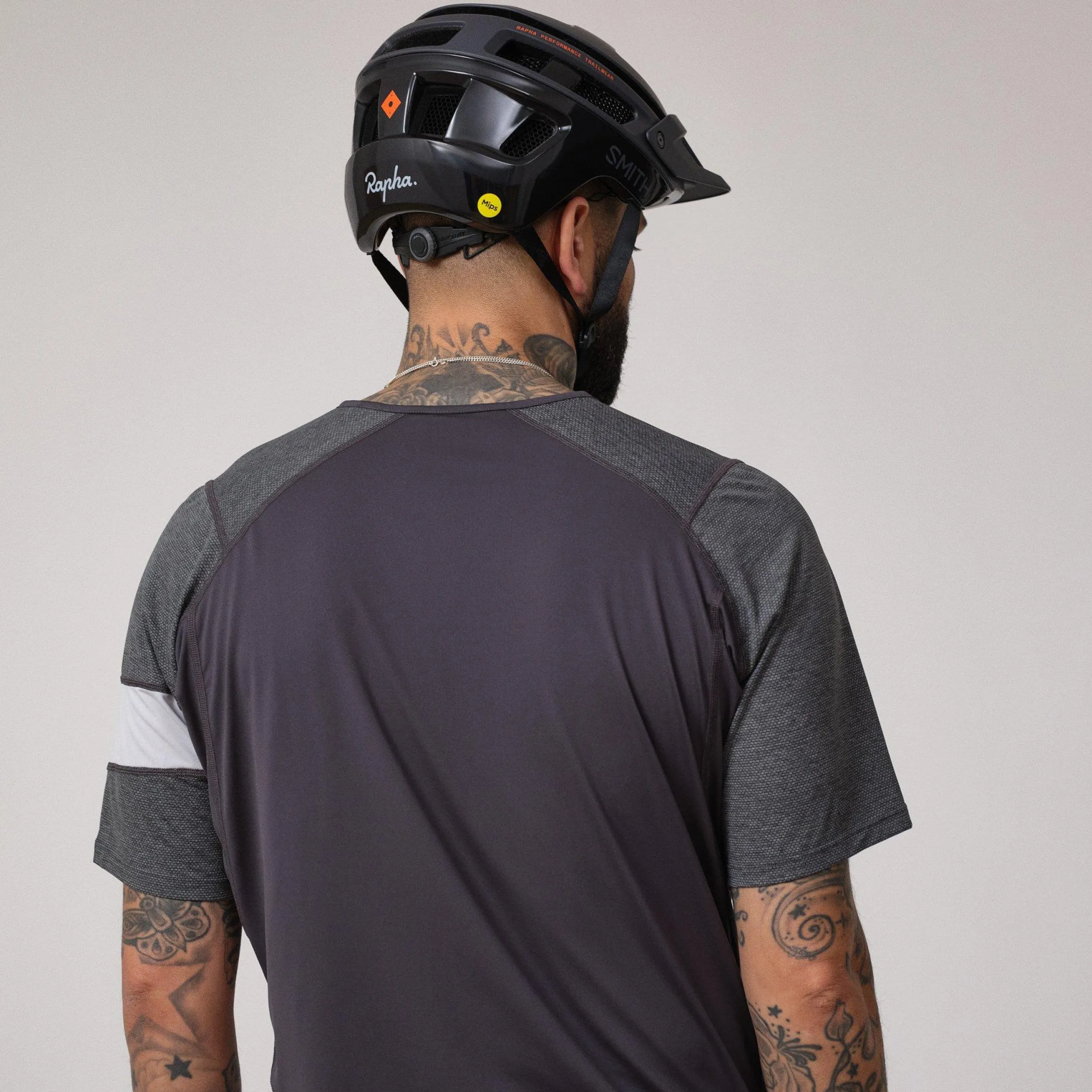 Rapha T-shirts & Tops|Men's Trail Lightweight T-shirt